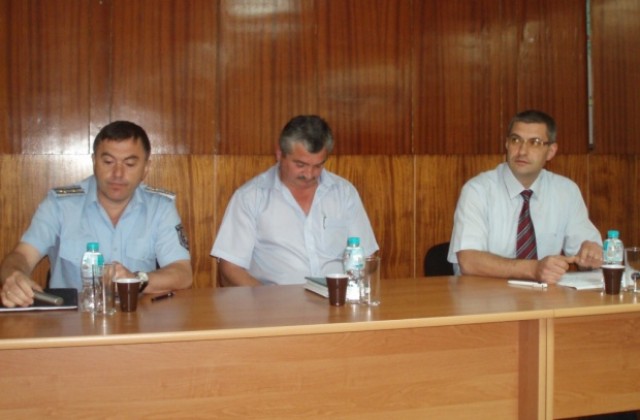 Награждават полицаи в Силистренско по случай празника на МВР