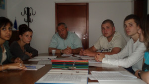 Ученици от ПГТР на практика в областна администрация