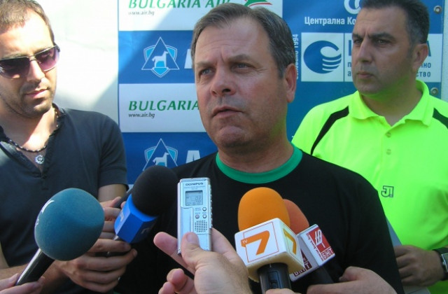 “Черно море” търси нападател, Димитър Илиев още е вариант