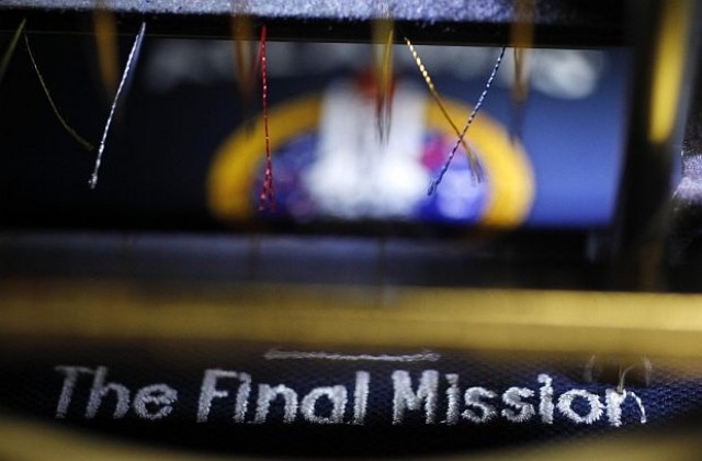 Последната совалка излита в петък