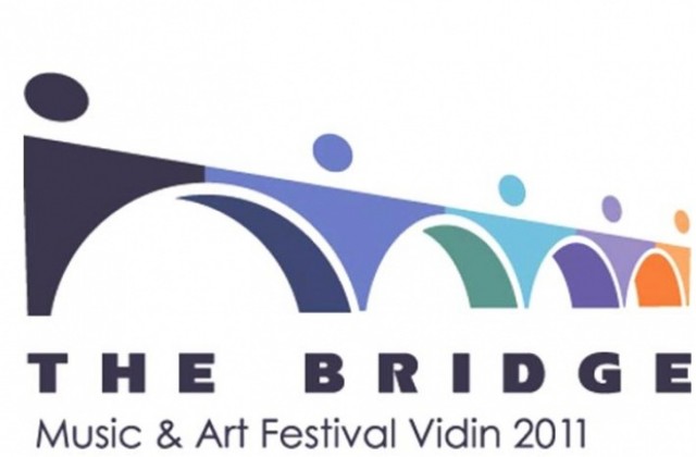 „The Bridge  събира стотици младежи във Видин