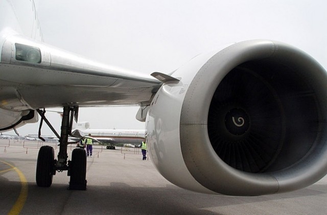 Инвестират 170 млн. лева в летищата на Варна и Бургас през следващите години