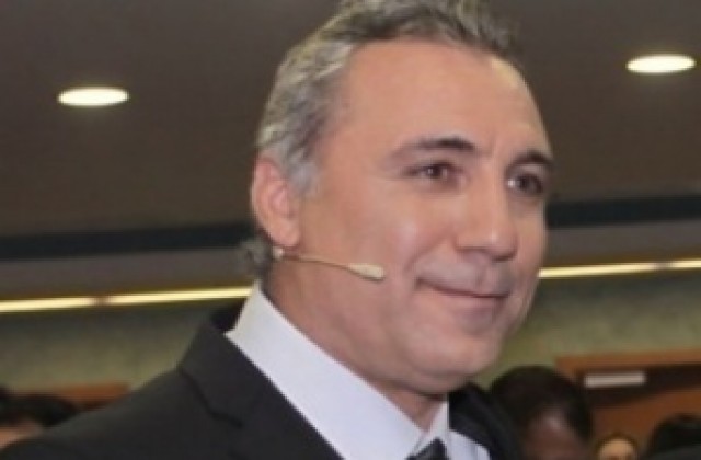 Христо Стоичков се присъединява към кампанията за премахване на ограниченията за български работници в ЕС