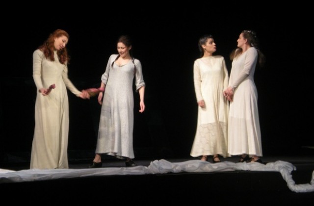 С трите най-гледани постановки Габровският театър закрива сезона