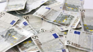 МВФ отпусна транш от 32 милиарда евро на Гърция