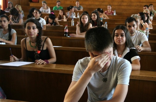 Изпити по Общотехническа подготовка и Математика в РУ