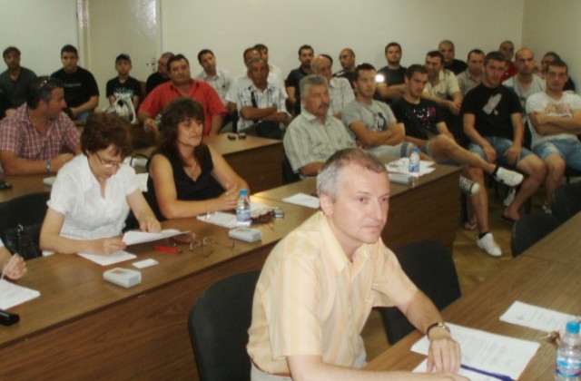 С общински пари кърпят футбола в Силистра