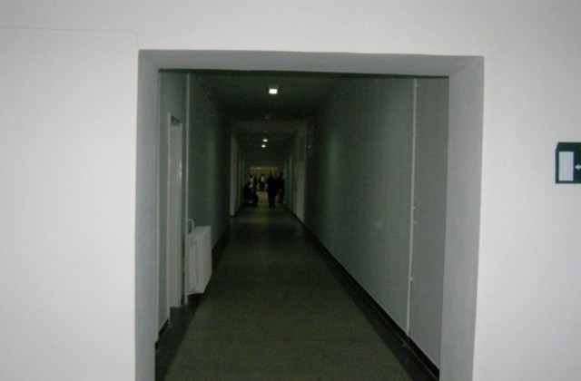 29 опита за самоубийство през полугодието