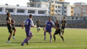 С два нигерийски гола етърци обърнаха Добруджа