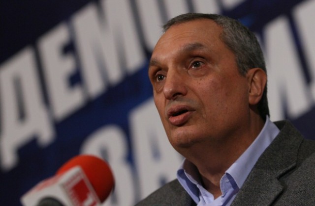 Костов: Пребоядисването на Кирил Йорданов дава шанс на сините