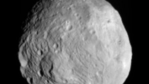 Сондата на НАСА фотографира Веста