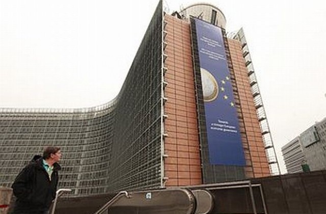 Даренията за МВР тревожат Еврокомисията