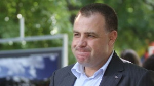 Няма драматично увеличение на заплатите в земеделското министерство с 36