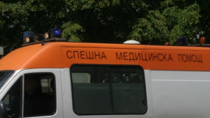 Мъж падна от скеле