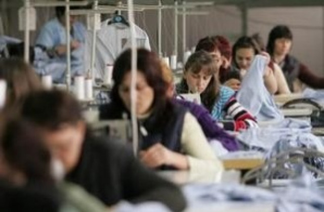 Още 378 души останаха без работа