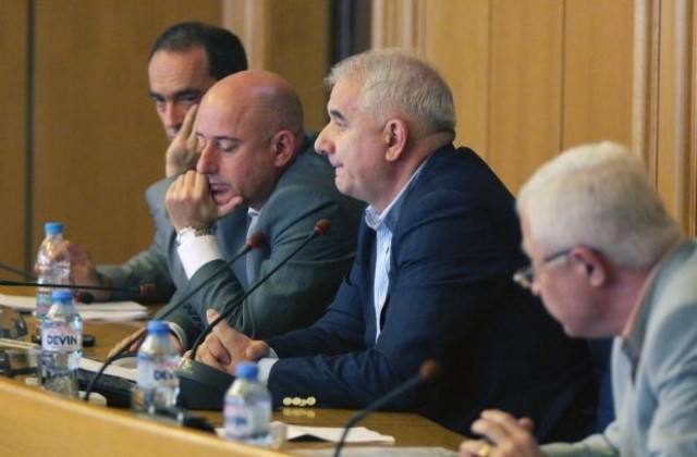 СОС отхвърли идея за демонтиране на Паметника на съветската армия