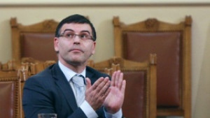 Прехвърлените 14 млрд лв от НЗОК в резерва не се