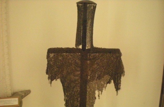 Защитно османско въоръжение е новият експонат на месеца в историческия музей