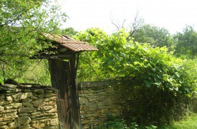 Слънце, облаци, дъжд