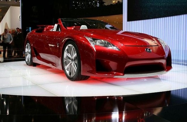 Lexus LFA идва през 2014 г.