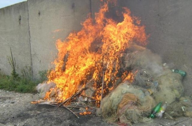 10 км бракониерски мрежи бяха изгорени край Габрово