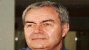 Бивши шефове на мините на съд за близо милион