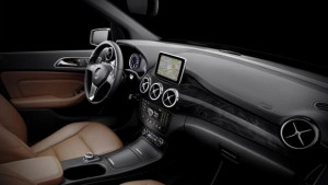 Mercedes показа интериора на новия Bклас