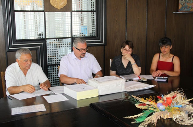 Ще ремонтират 9 училища и 20 кметства