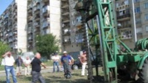 Правят нов парк в квартал Изток в Казанлък
