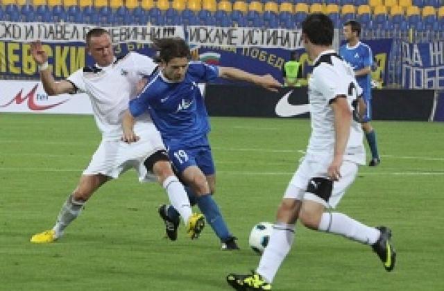 Иван Цветков черпи на Герена за първи гол с Левски