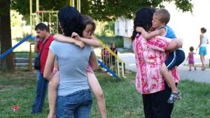 Три часа издирваха две изчезнали деца в Разград