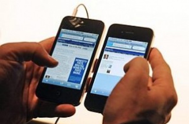 Facebook пусна приложение за мобилни съобщения