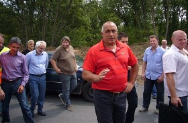 Борисов провери строителството на магистрала „Тракия, даде добра оценка