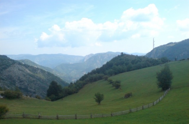 Празникът на Арда отново събира българи и гърци в родопското село