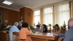 За общинари SMSи без пари предлагат мобилни оператори