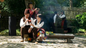 Показват седенкарска обредност днес на Етъра