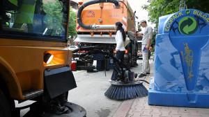 Мият улиците в четири столични района