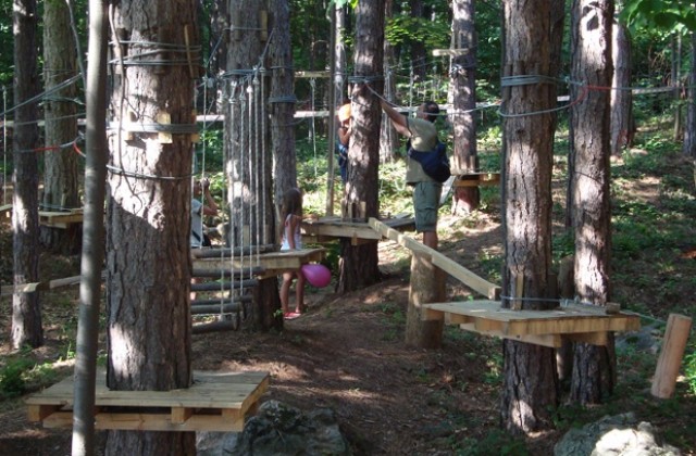 Приключенски парк откриха в местността Градище
