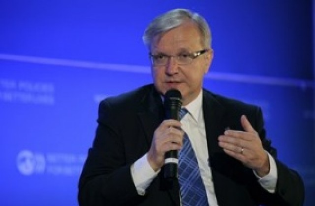 Оли Рен призова за бързо прилагане на юлските решения на лидерите от еврозоната