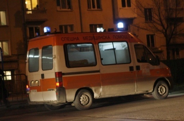 Двама души ранени в катастрофи
