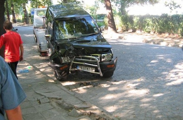 Жена загина при катастрофа в Пловдив, в колата й имало мишка