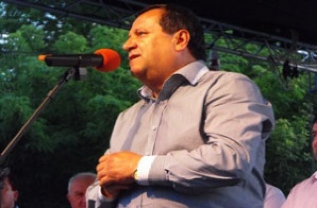 Номинираха д-р  Хасан Адемов за кмет на Разград
