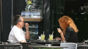 Чаша кафе и 30минутна дрямка възстановяват силите при дълъг път