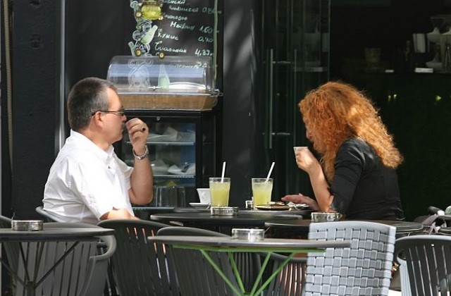 Чаша кафе и 30-минутна дрямка възстановяват силите при дълъг път