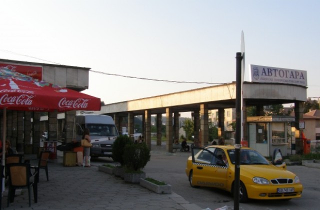 2226  жители на областта са мигрирали в чужбина