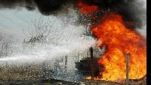 Огнеборци гасиха пожар в овощна градина