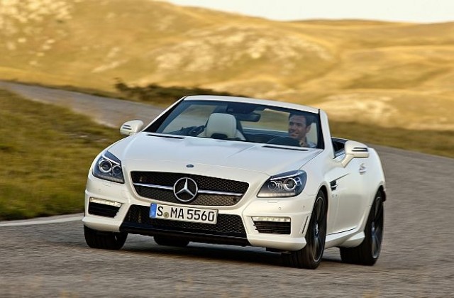 Mercedes-Benz SLK 55 AMG е вече официален