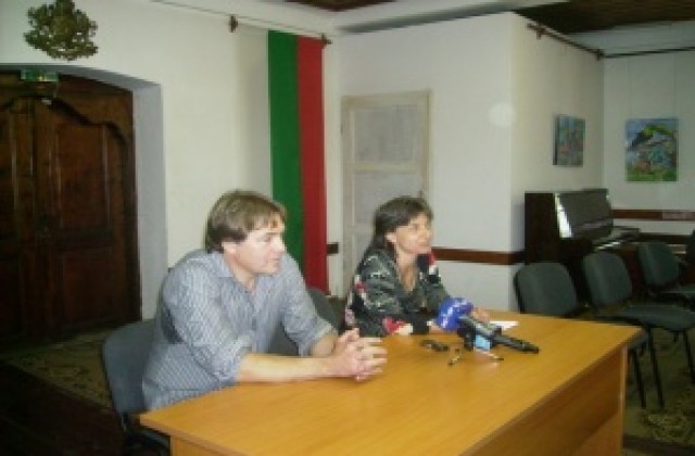 Саския Ван Кеер, Боян Кирков и арх. Фърков зад идеята Кюстендил- европейска столица 2019