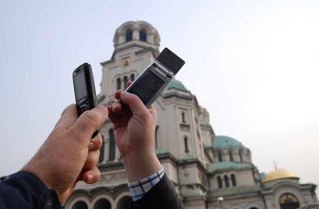 Дългите разговори по мобилните телефони носят зависимост