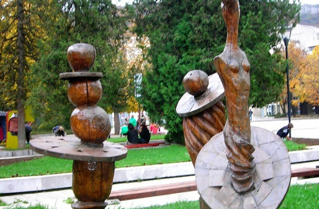 Холандска парламентарна делегация пристига в Ловеч